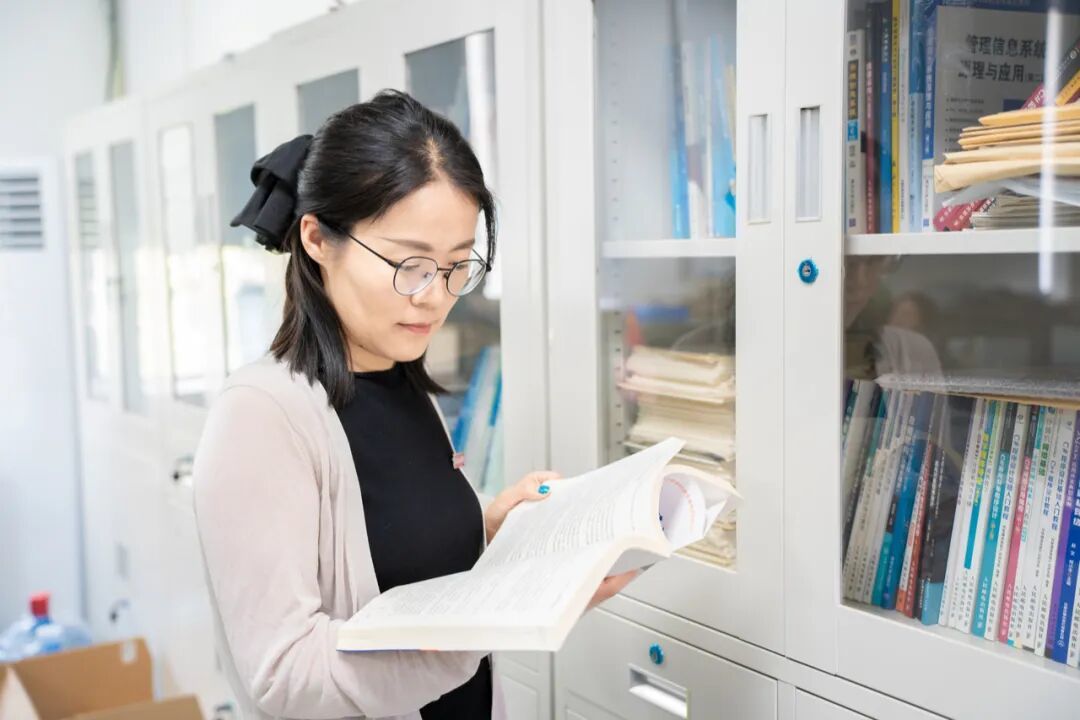 教育视点 | 历史性突破!西安翻译学院首获国家自然科学基金项目 理工科研实力迈上新台阶
