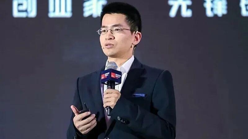 80后“量子鬼才”陆朝阳获“影响世界华人大奖”