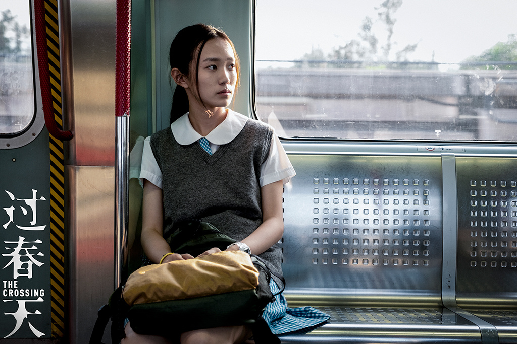《过春天》中的女中学生是黄尧的出道之作