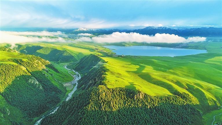 祁连山北麓壮美的生态画卷 新甘肃·甘肃日报通讯员 王超
