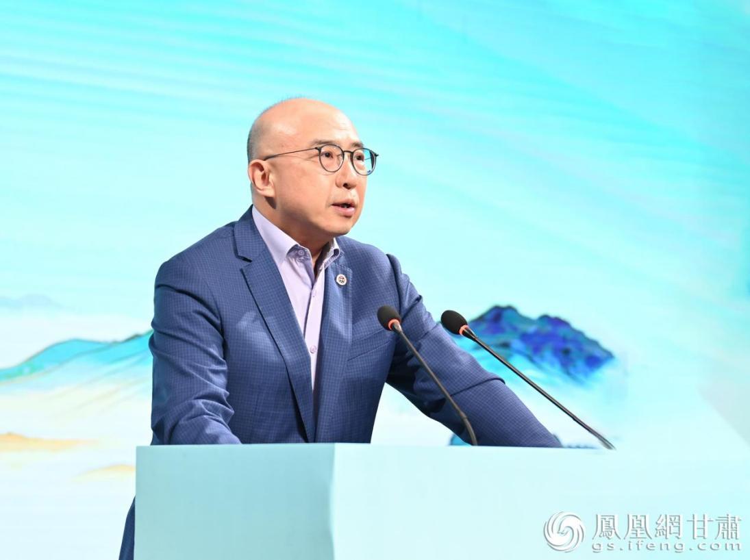全国台联党组书记纪斌表示，台胞与祖国同行就是与机遇和优势同行。
