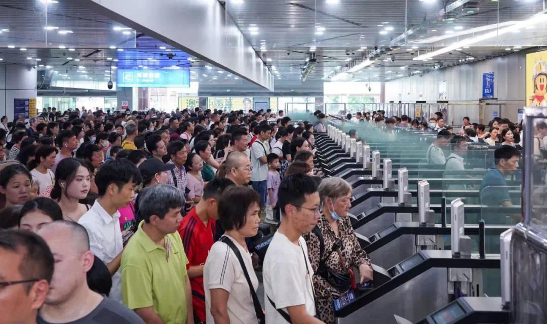同比增长5% 暑期珠海对港对澳口岸出入境人员超4100万人次