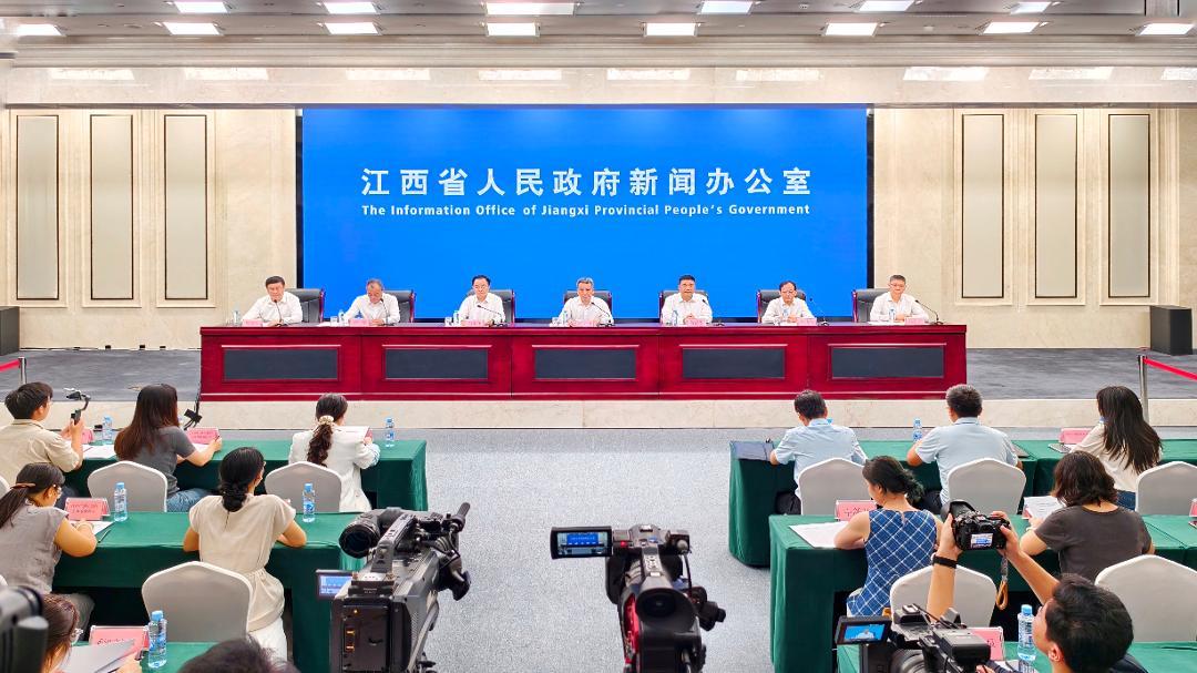 新闻发布会现场