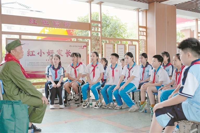 分宜县：开学第一课（图）