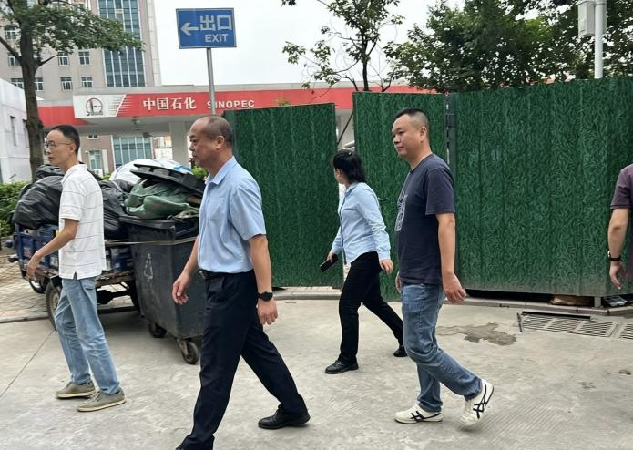 抓实消杀整改 筑牢健康防线——畔山美地嘉园召开灭蚊消杀专项工作会议