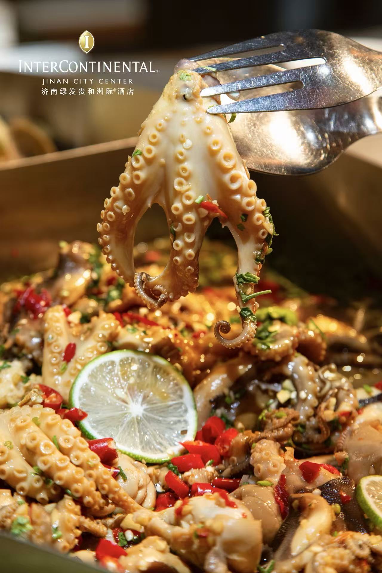寻味胶东・海韵盛宴|济南绿发贵和洲际酒店第六层自助餐厅胶东美食节盛大启幕