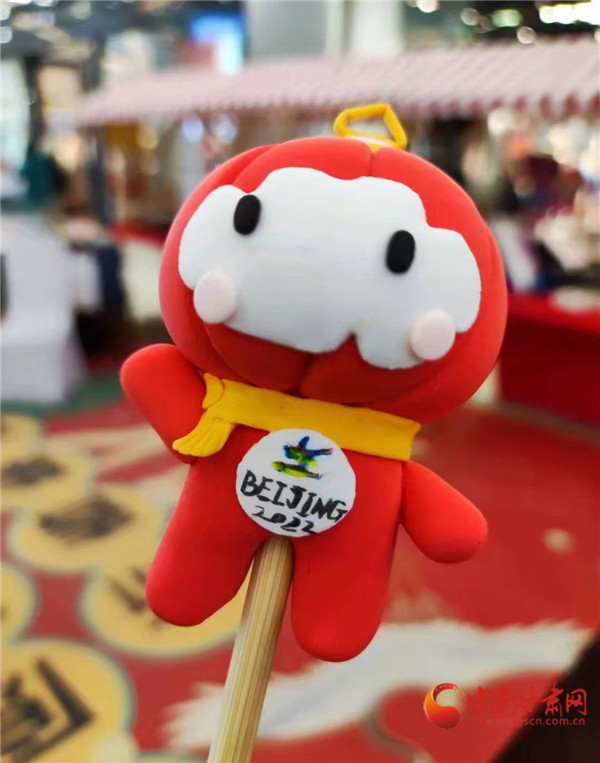 高杰的面塑作品