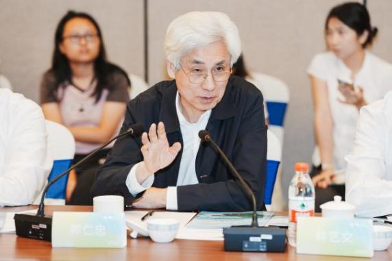 郭仁忠院士