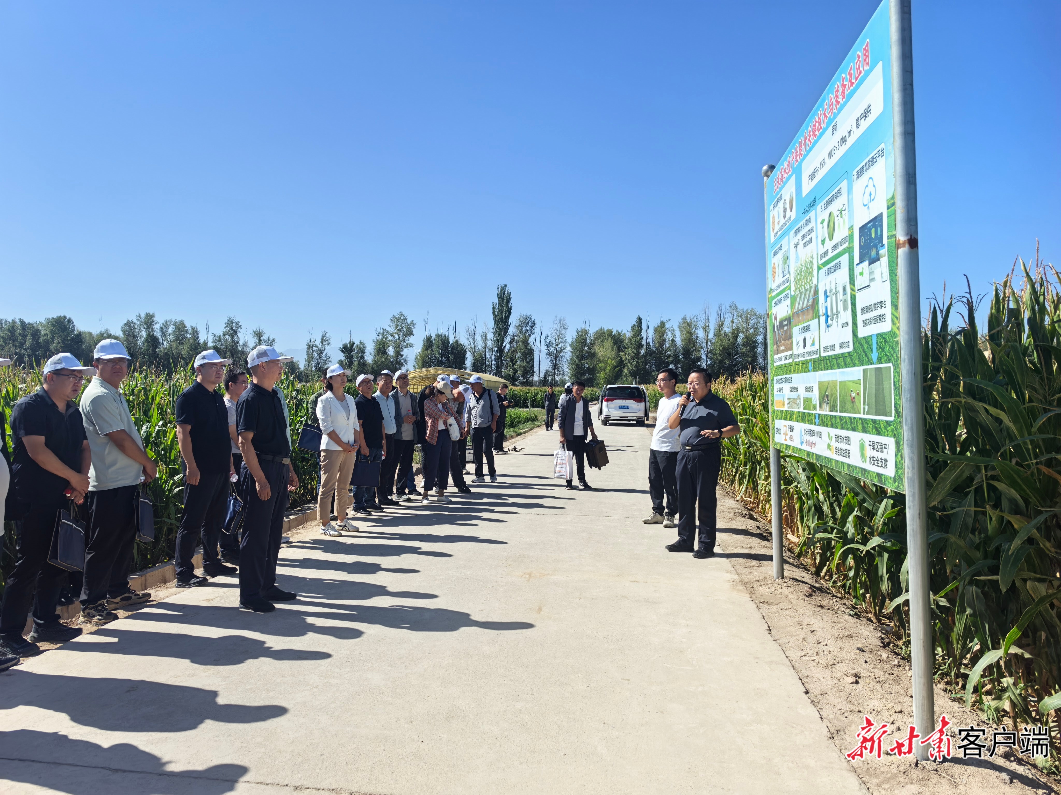 科技开放周现场 本文图片均由新甘肃·甘肃日报通讯员 李伟琦 摄