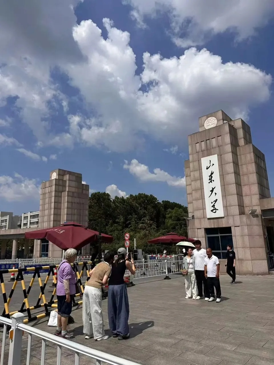 9月1日,山东大学中心校区(极目新闻记者摄)