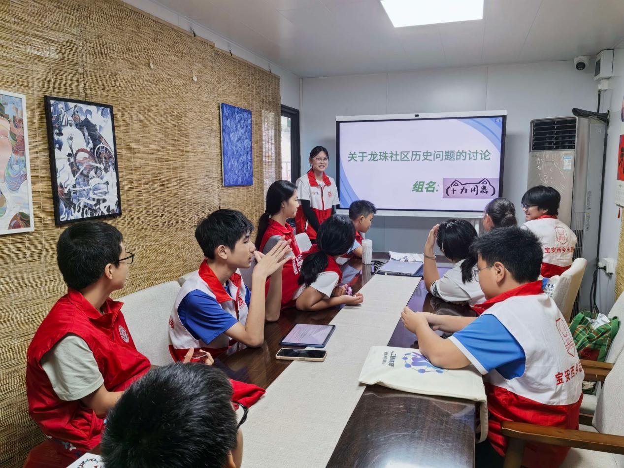 各组开启第一次汇报，分享成果
