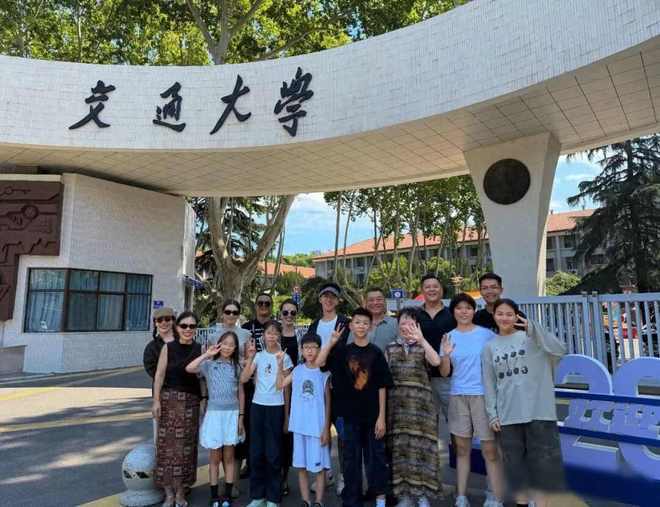 送学的“仪式感”,为何如此动人?