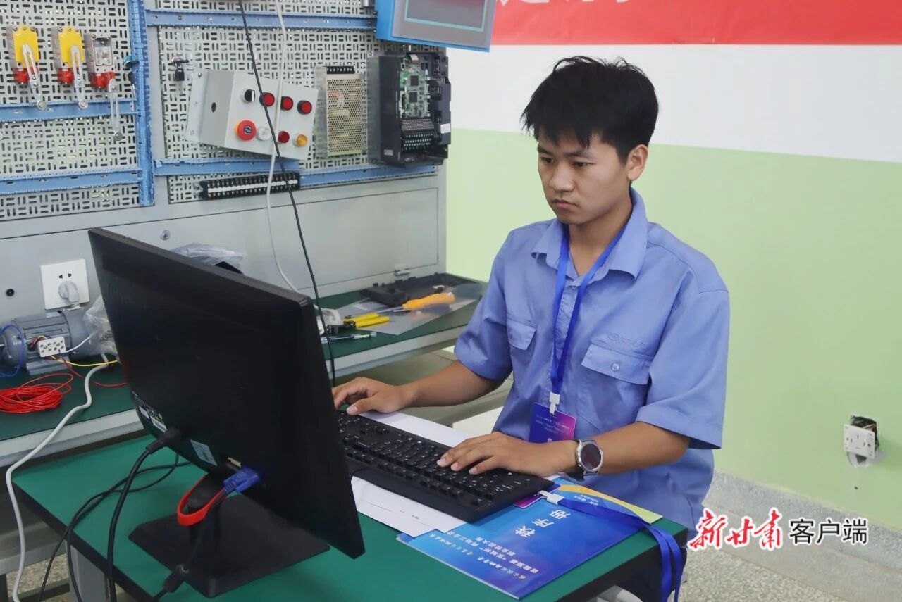 职业技能大赛现场 图片由共青团嘉峪关市委提供