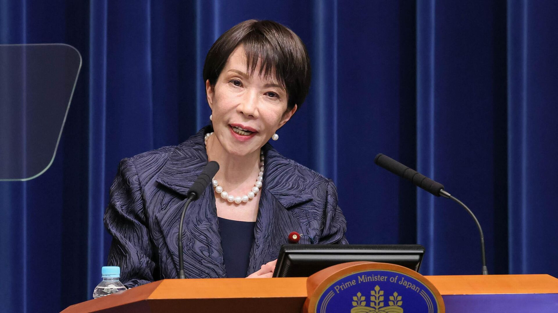 高市早苗称今年内修订“安保三文件”