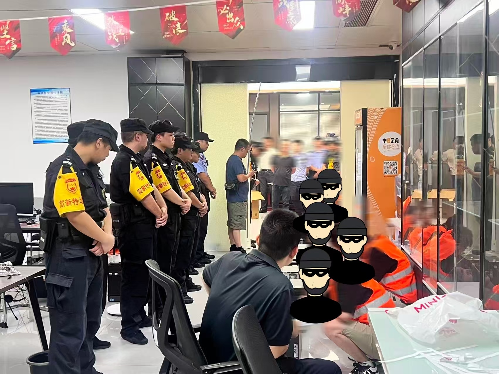 近期,南昌市公安局高新分局深入开展线索摸排,经深度研判锁定涉案目标,迅速组织警力雷霆出击,成功打掉一软暴力催收团伙,有力震慑此类违法犯罪。通讯员万莉摄