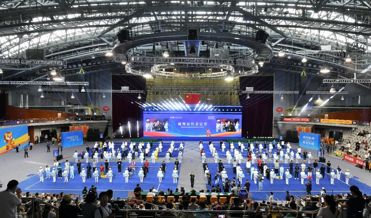 9月11日，第十二届中国&middot;沧州国际武术大赛开幕式现场。苑立伟摄