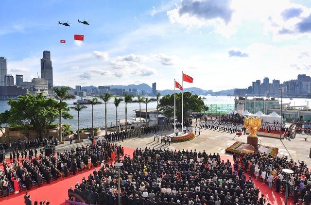 米莱突然对华示好！特朗普暗示支持马岛归阿根廷，英国会放手？