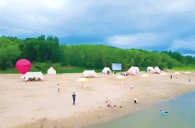 金沙滩露营地