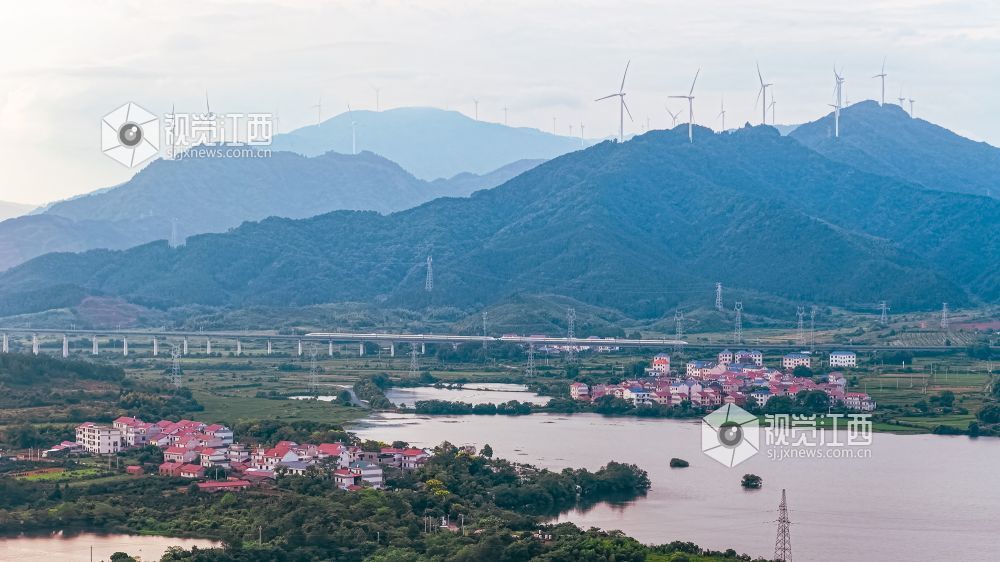 2026年9月5日在江西省吉安市新干县中堎水库拍摄的画面。