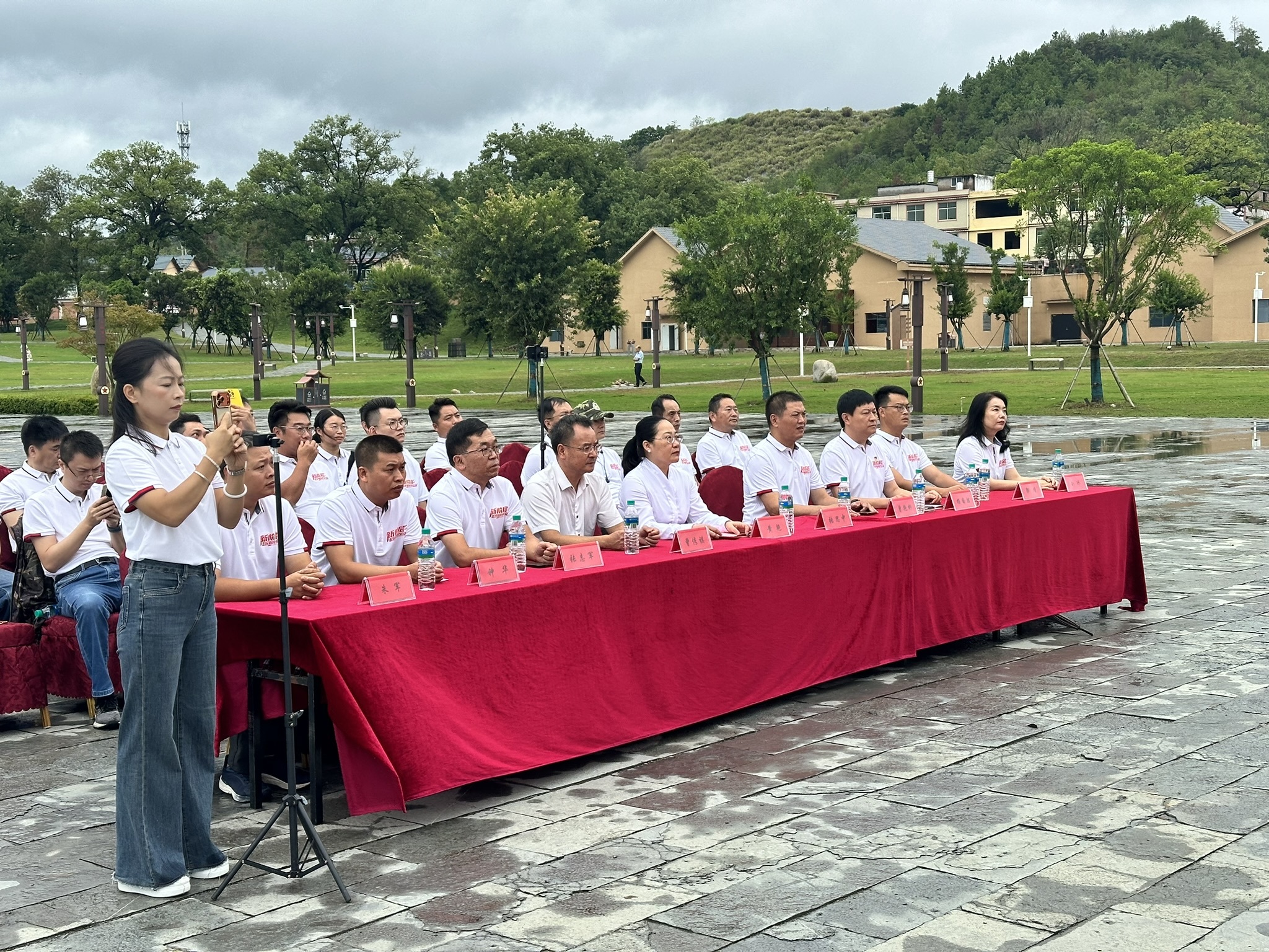 佛山新阶人士“走好新时代长征路”系列融媒活动首站告捷