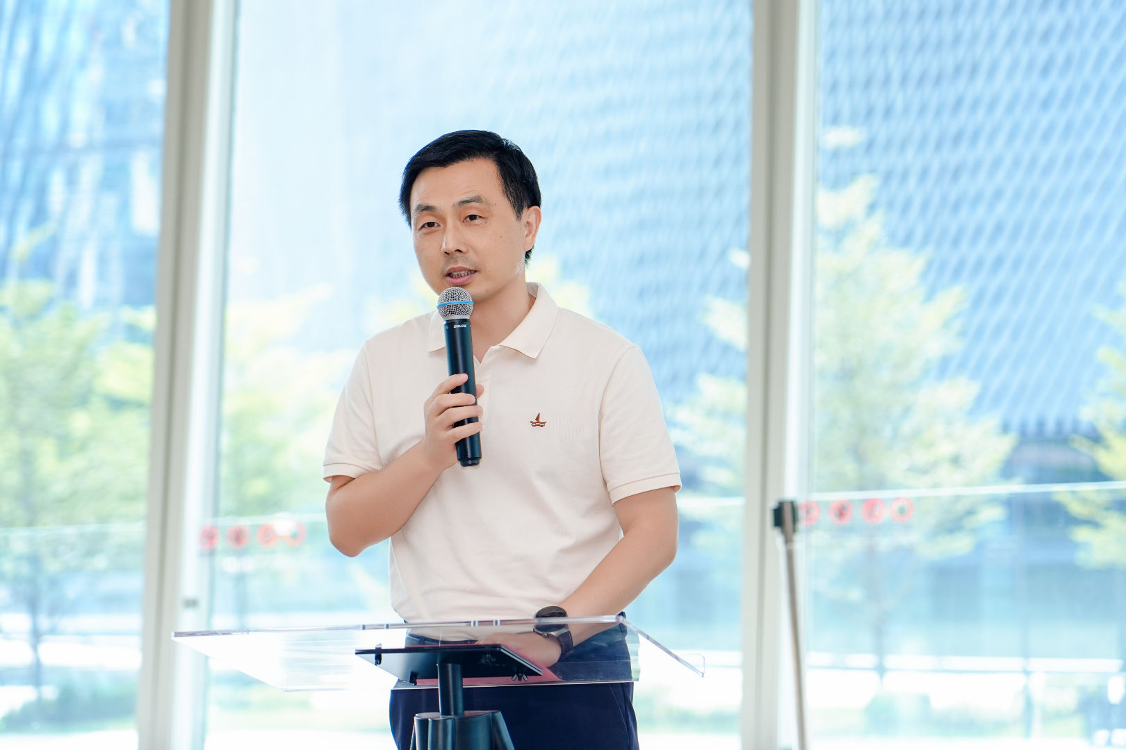 降维生存 升维理想 《第十维》新书首发暨读者分享会在湾区之眼举行