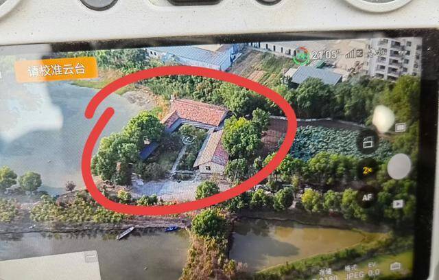 上官正义冲进武汉民房,手术台摆着9月6日记录,省妇幼医生已被抓