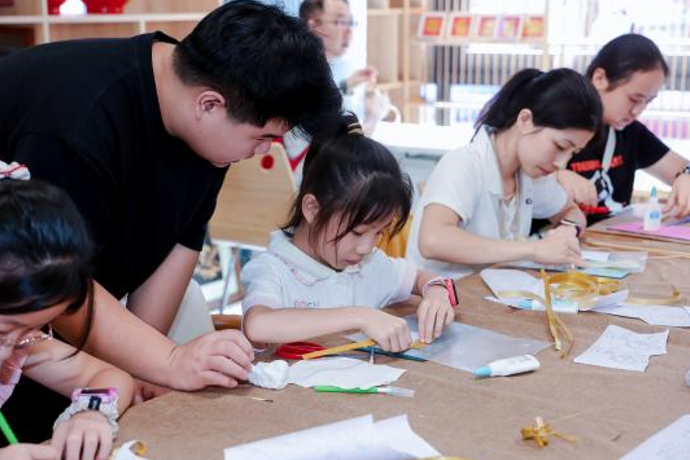 2026年全国科普月暨“科创罗湖·智引未来”科技嘉年华系列活动圆满举行!