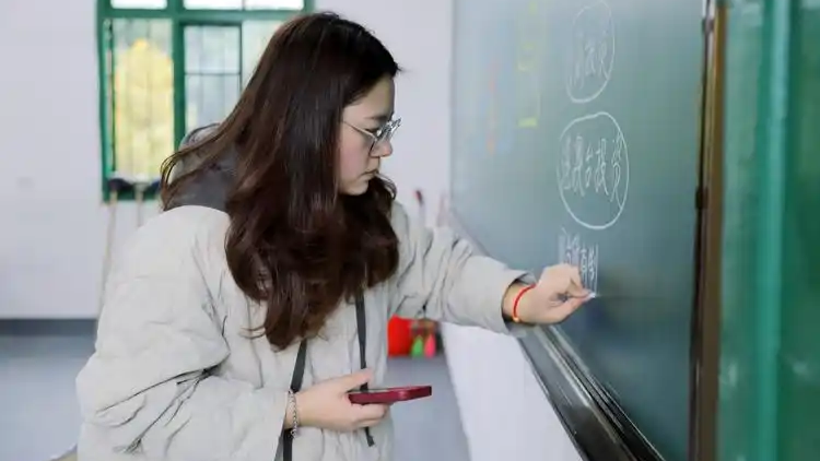 新闻配图