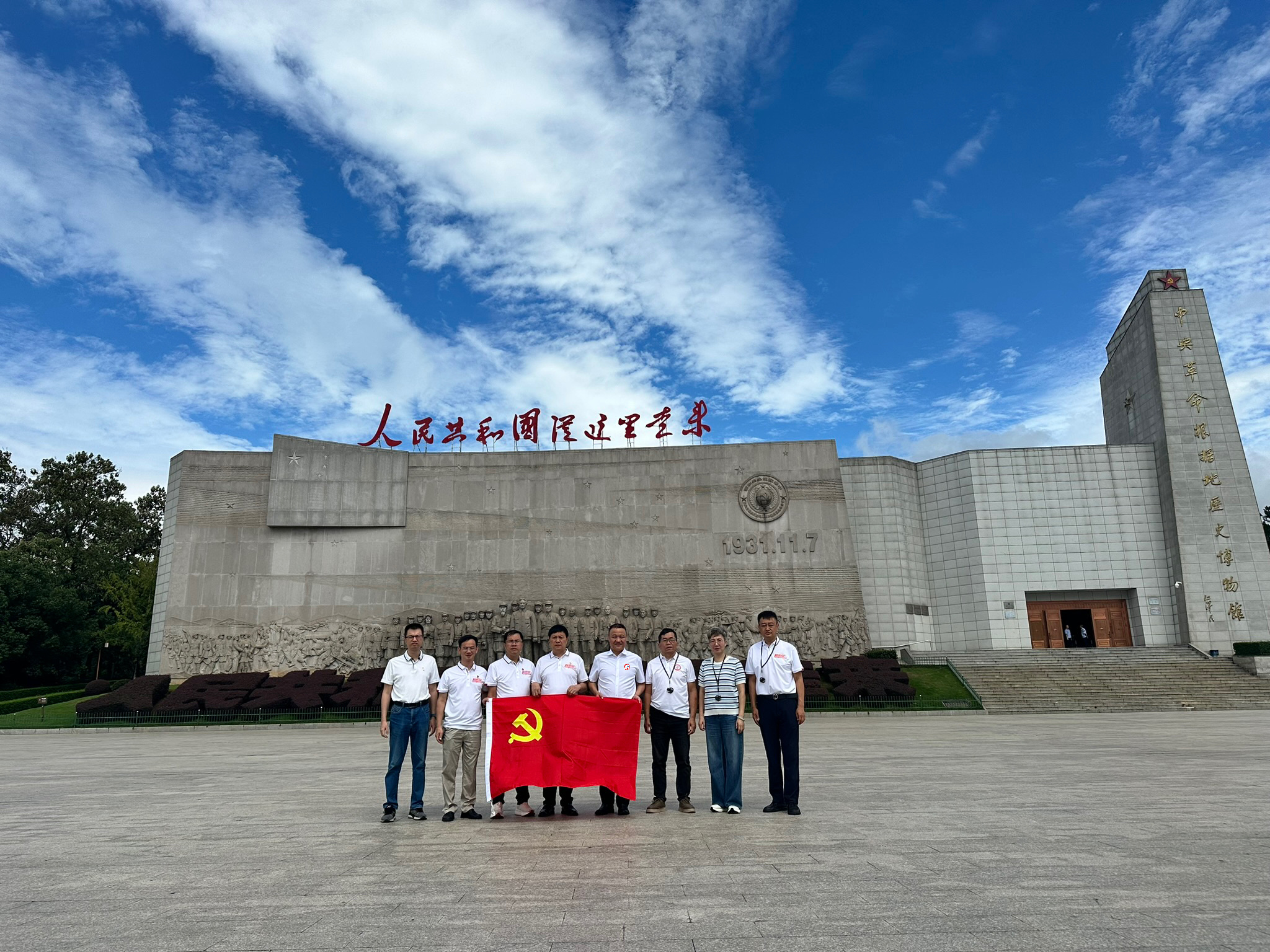 佛山新阶人士“走好新时代长征路”系列融媒活动首站告捷