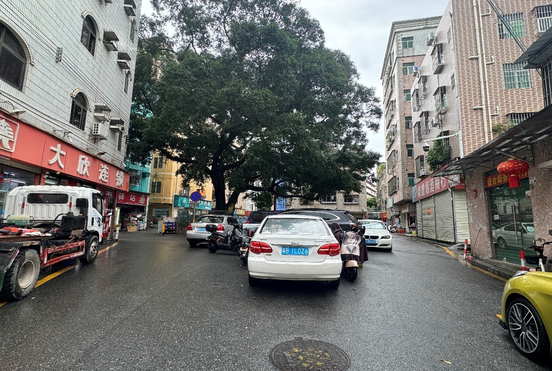 横岗:精准施策治理城中村电动自行车隐患 疏堵结合显成效