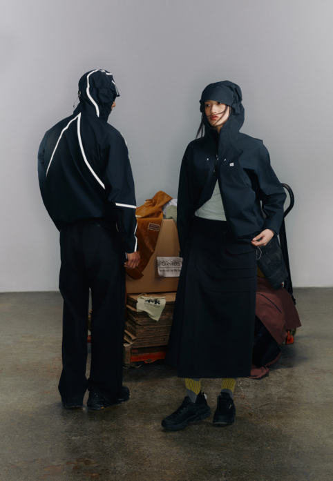 FOR-REST余料再造限定系列「ALL IN (THE) BLACK」男女款防水夹克