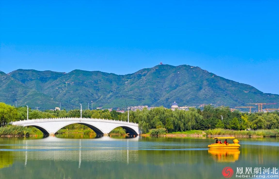 龙泉湖湿地公园。李卓然/摄