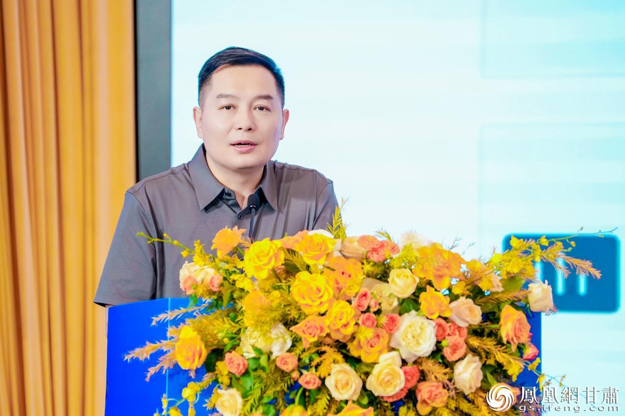 北京航空航天大学软件学院副院长殷永峰剖析AI给证券投资带来的范式变革 华龙证券供图