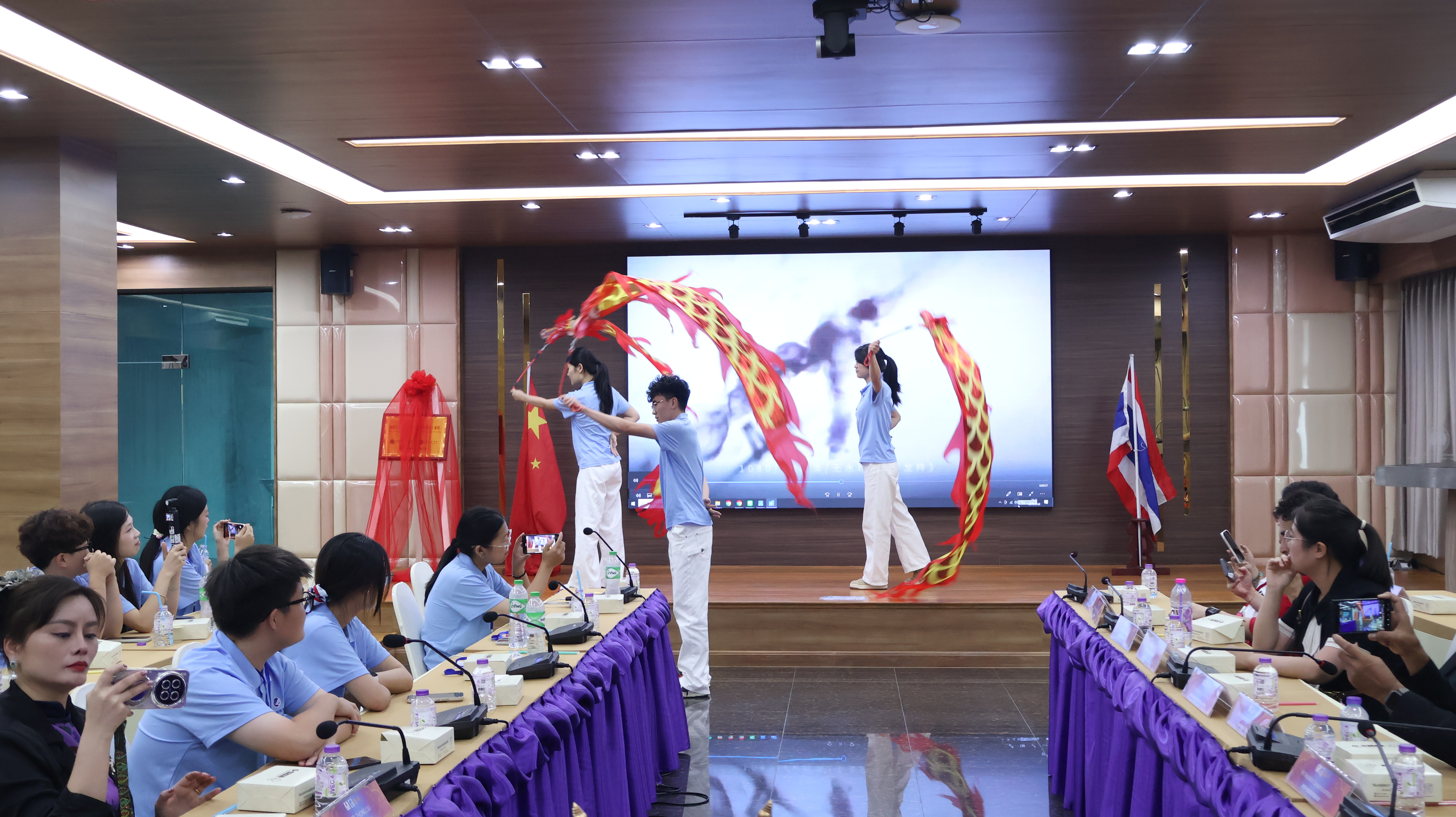 江西旅游商贸职业学院赴泰代表团开展企业走访、专题培训和师生交流活动