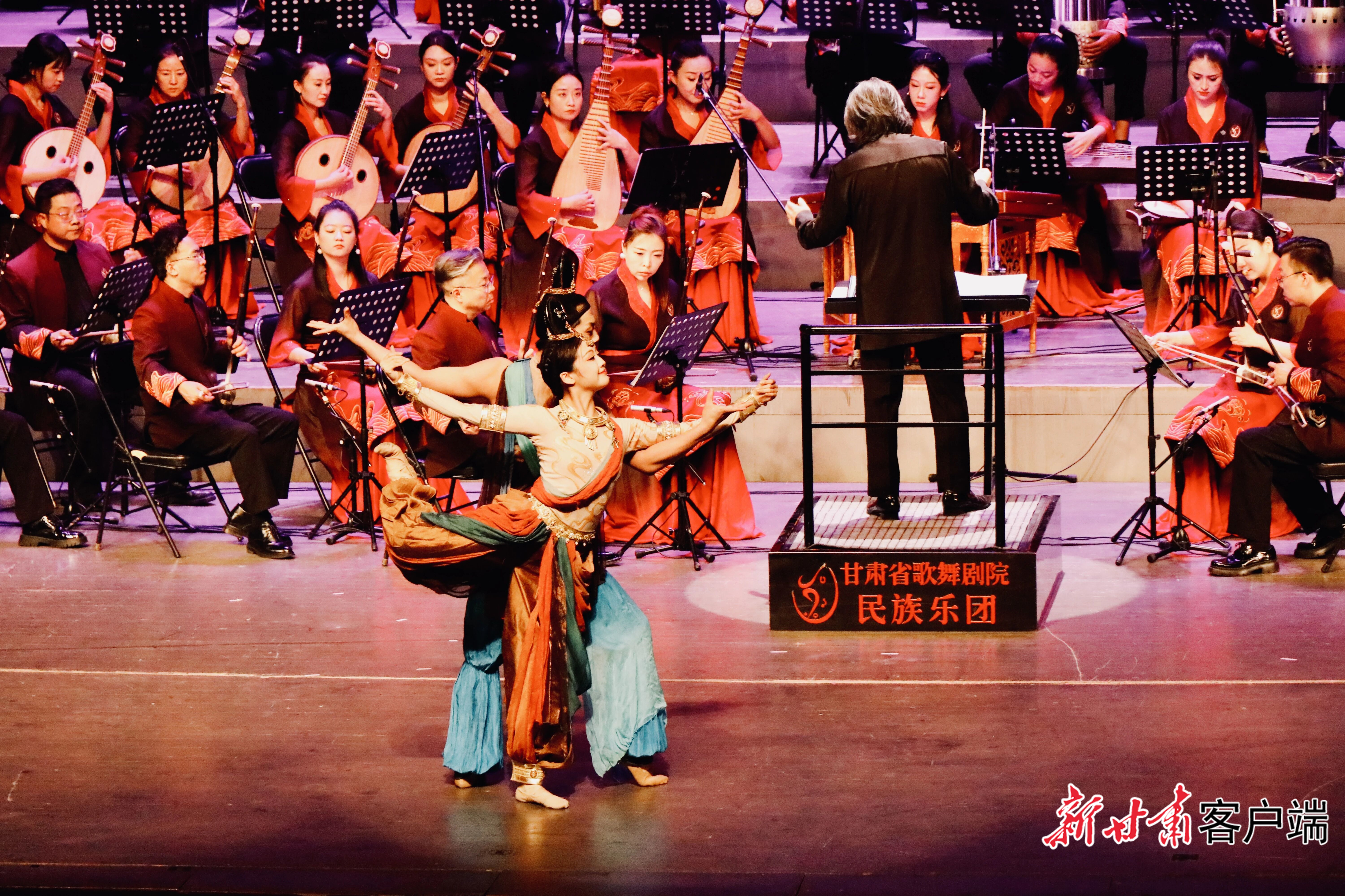 “一生所爱”商钟元三弦专场音乐会在兰举行