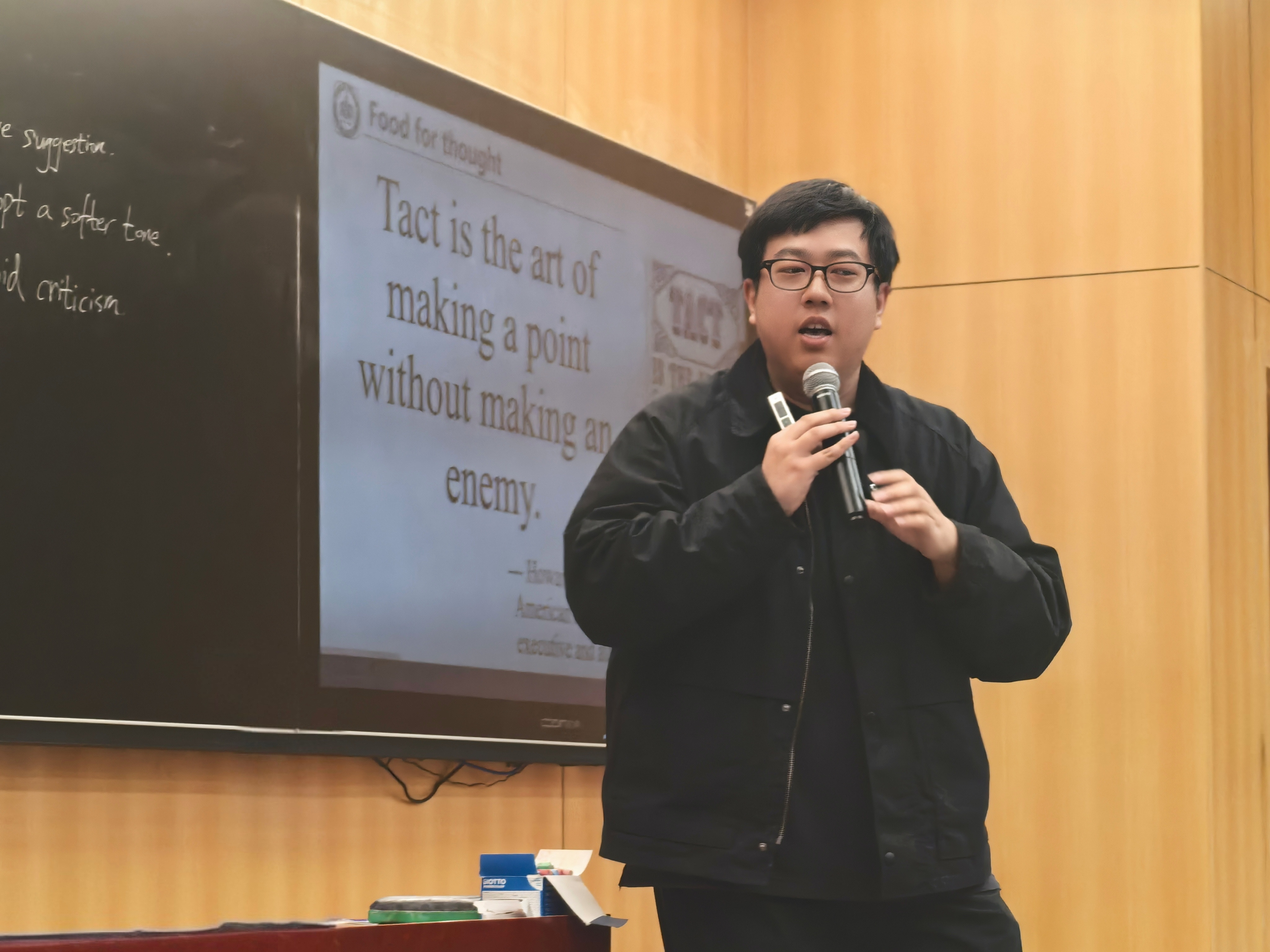 南京外国语学校李亚光：“出去学”就是为了“回来用”