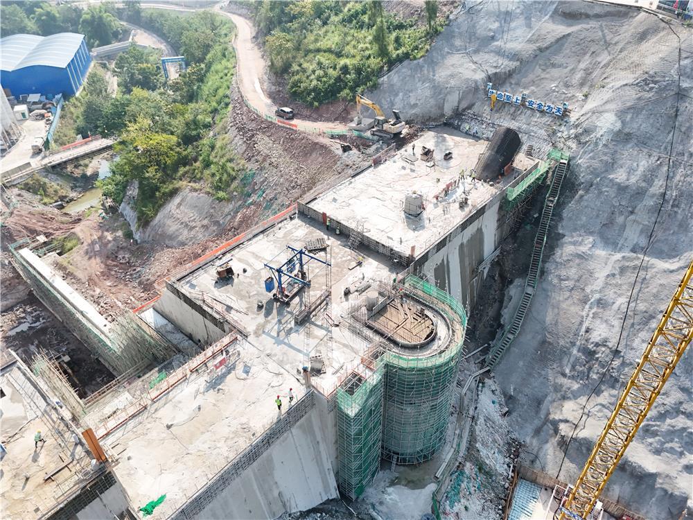 9月9日，银河桥水库枢纽工程施工现场。