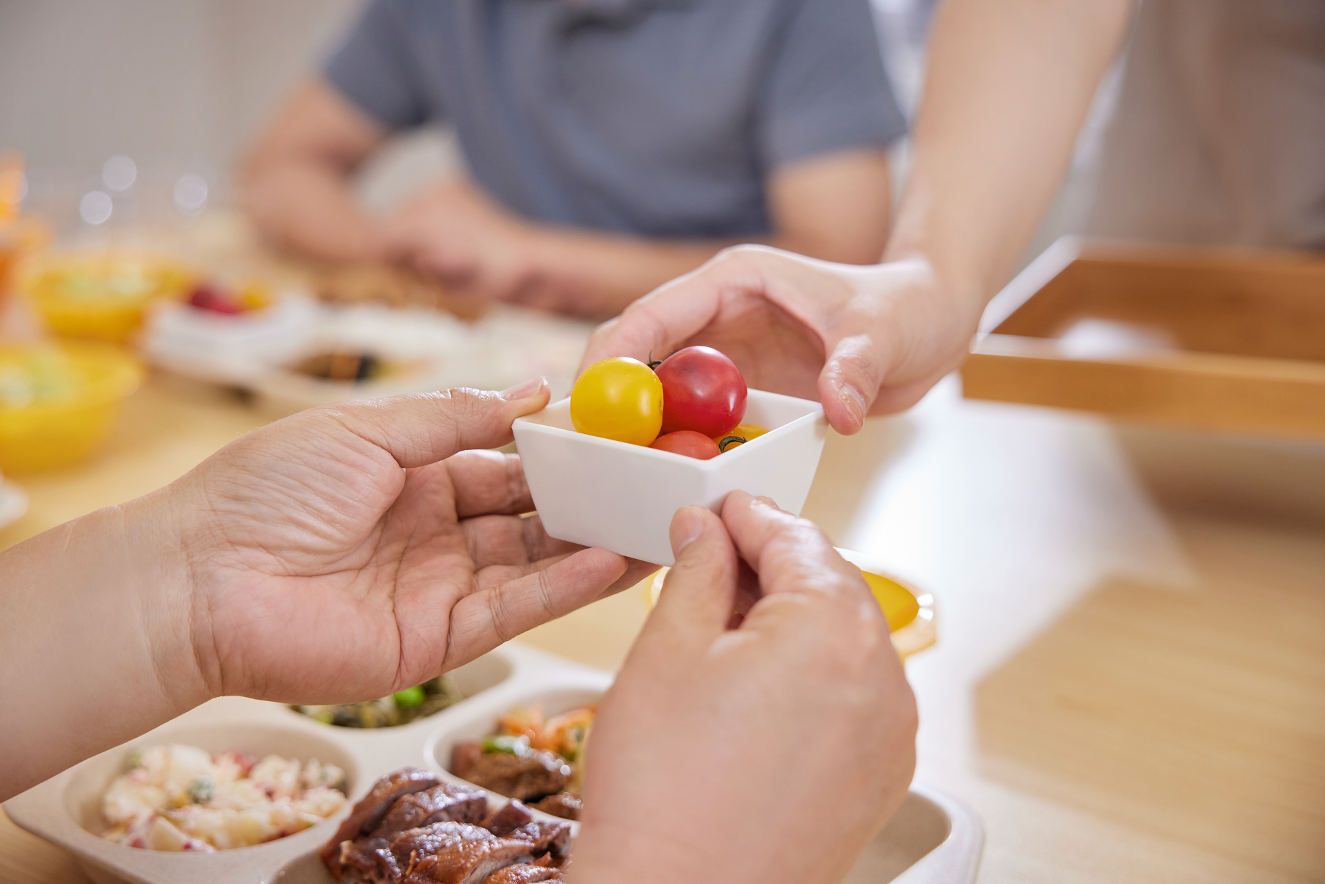 解决老年群体难题 市北区这两处社区助老食堂接连开业