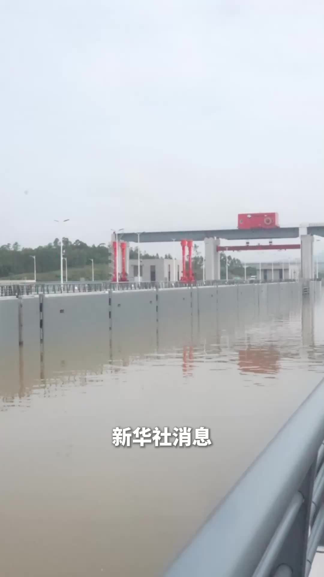新华社消息｜平陆运河建成通航