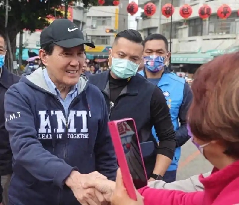 点击图片看原样大小图片