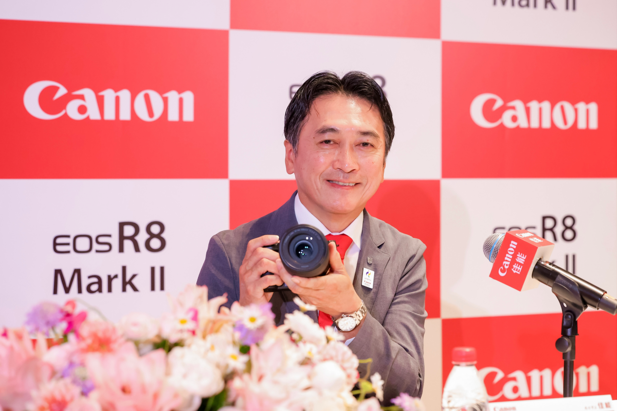 佳能(中国)有限公司高级副总裁平野英治