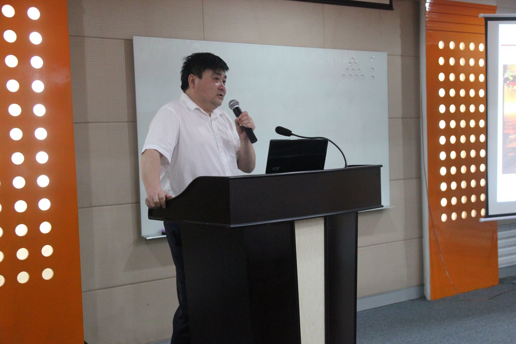 宁波初一科学家教和博纳书院:初一科学衔接实用选型指南与避坑要点