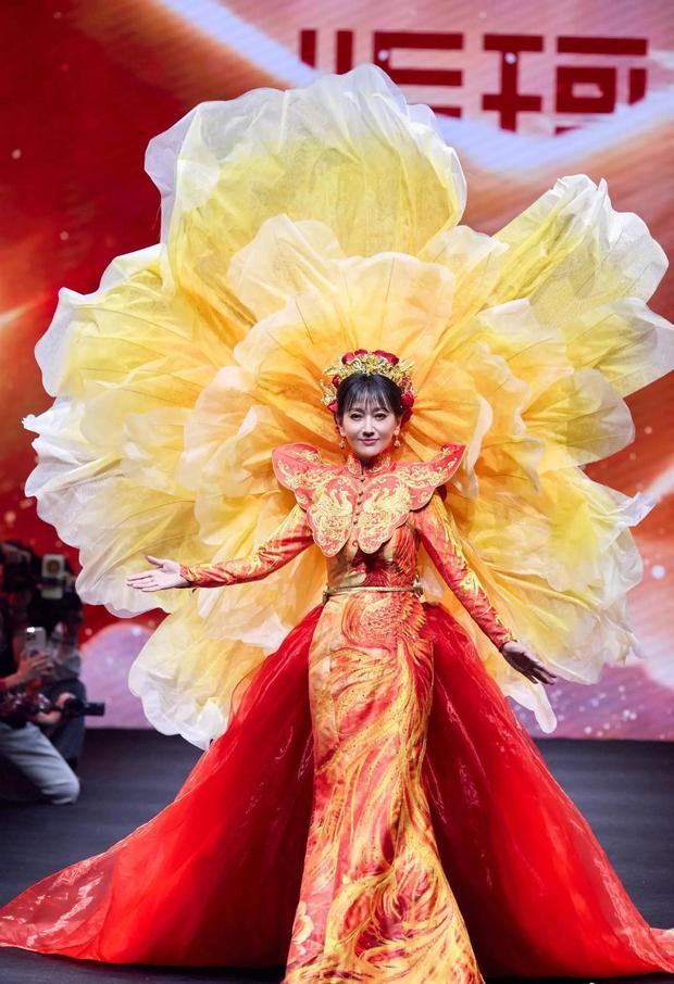 赵雅芝简直就是“不老女神”。