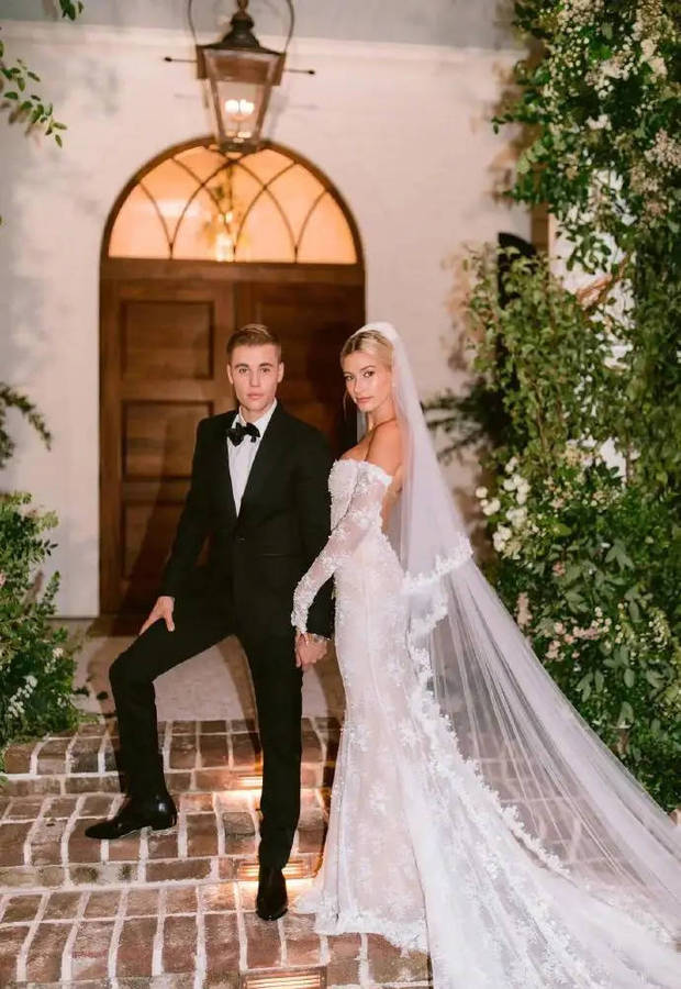 贾斯汀·比伯与海莉已经结婚八年。