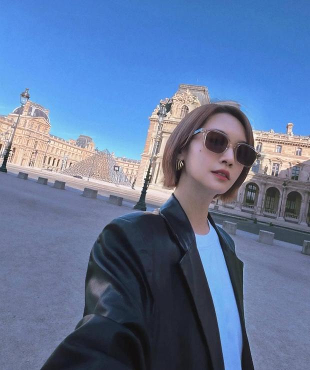 杨丞琳发文庆祝与李荣浩结婚七周年