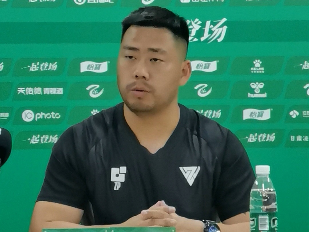 温州德赛队代理主教练赵鹏