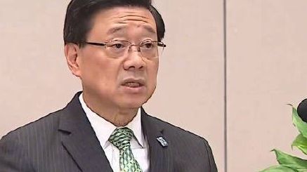 #李家超谈香港首个五年规划# 【李家超:香港第一个五年规划聚集社会集