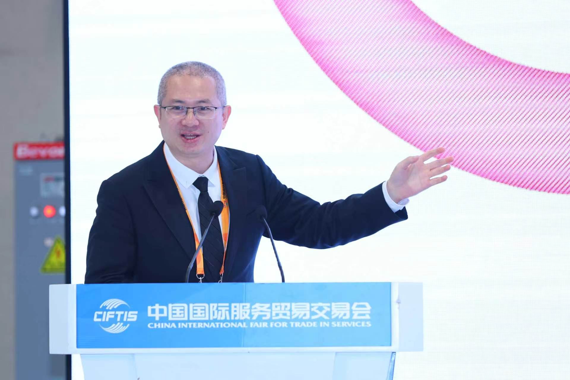 从智慧城市到太空基础设施建设:中美领跑,全球南方应该如何追赶?