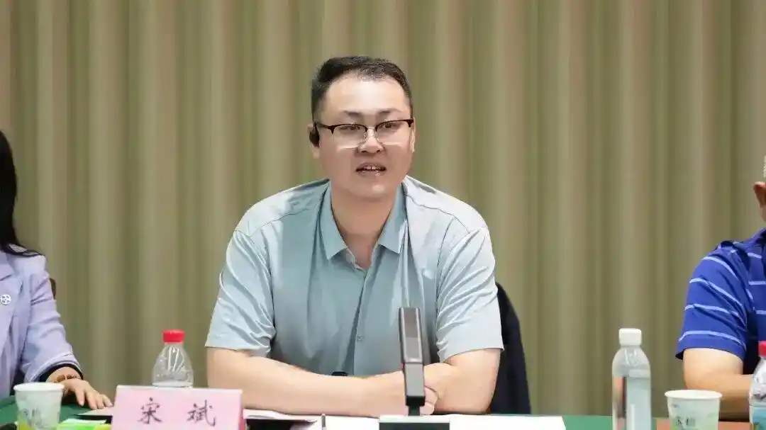 开封市产城融合示范区融城世界招商媒体座谈会举行