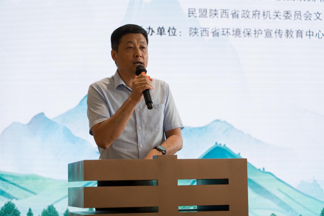 省环境保护宣传教育中心副主任刘银善讲话